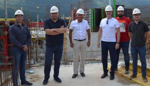 Gradbišče so si med drugim ogledali kočevski župan dr Vladimir Prebilič,...